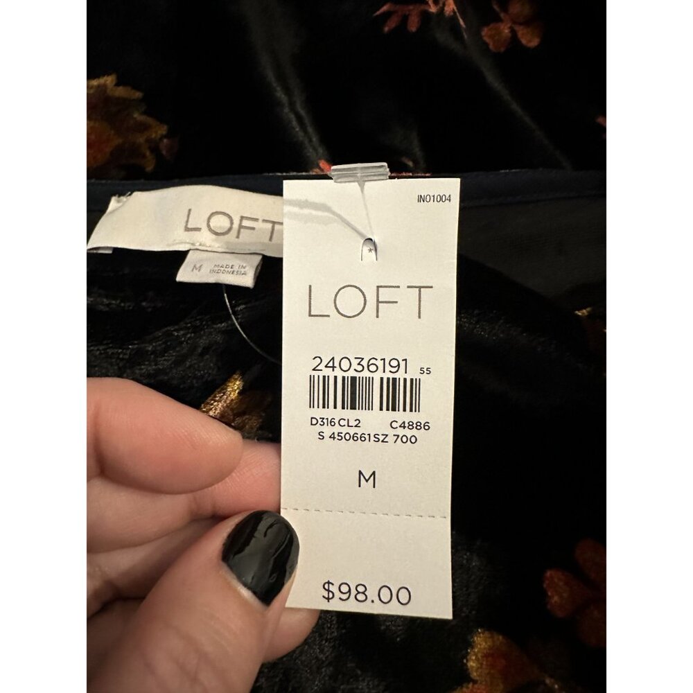NWT Ann Taylor LOFT Women's Velvet Floral Shift Mini Dress Size Medium - Picture 8 of 9